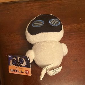 Eve toy Disney Pixar
